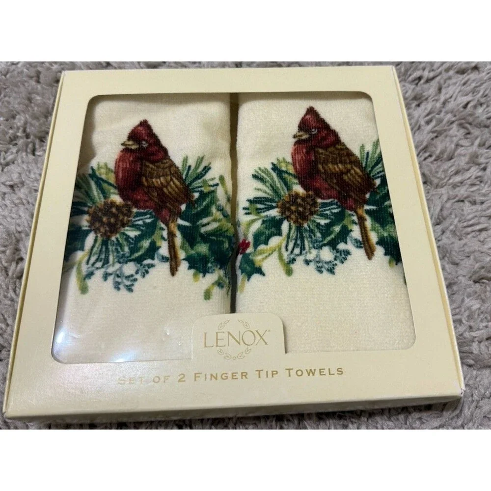 LENOX Bath Finger Tip Towel Set of 2 WINTER GREETINGS Holiday Chickadees NEW